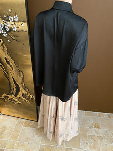 Camicetta <span class=keywords><strong>con</strong></span> bottone <span class=keywords><strong>con</strong></span> <span class=keywords><strong>nodo</strong></span> e nappe in raso di seta Jacquard da donna in stile cinese - Product Image 3