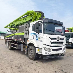 Bomba de Concreto Usada Montada en Camión Diésel Zoomlion Jiefang 2023 con Chasis, Pluma de 6 Secciones, 4X2, Euro VI, 38m, en Venta - Product Image 1
