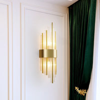 Applique murale de luxe en cristal doré, lampe murale LED verticale moderne pour chambre, hôtel, couloir, décoration murale