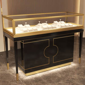 Vitrina de Exhibición de Joyería Negra Personalizada, Gabinetes de Vidrio con Iluminación LED, Diseño de Tienda de Joyería de Lujo - Product Image 2