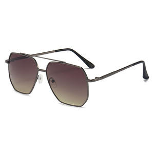Lunettes de soleil à double faisceau à la mode miroir de <span class=keywords><strong>crapaud</strong></span> rétro pour hommes lunettes de soleil de conduite décontractée pour la pêche - Product Image 5