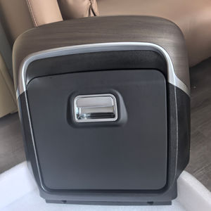 Meja Lipat Multi-fungsi Sena - Cocok untuk Semua Model Kendaraan - Dengan Lampu Meja Lipat Universal untuk Kursi Belakang Mobil - Product Image 6