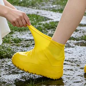 Rain Shoe Covers Thickened Rubber Non Slip Waterproof Size M L For Outdoor Use - Product Image 1
