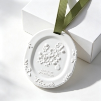 Diffuseur d'huiles essentielles en pierre céramique parfumée de luxe en gros, pendentif décoratif pour armoire et voiture