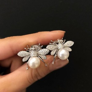 Pendientes de Abeja Pequeños y Modernos, Gran Venta, para Hombres y <span class=keywords><strong>Mujeres</strong></span> - Product Image 3