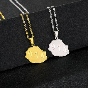 Collar con colgante de mapas de <span class=keywords><strong>Isla</strong></span> de reunión de Francia, mapa de país de reunión de acero inoxidable de Color dorado 974 - Product Image 1