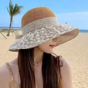 Sombrero de Paja Xi Boyu con Ala Ancha, Adorno de Encaje con Margaritas, Color Caqui con Bloques de Color, Plegable, Protección Solar para Vacaciones en la Playa - Product Image 1