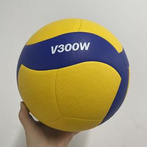 Ballon de volley-ball portable en PU de haute qualité pour l'entraînement sportif en extérieur à vendre - Product Image 5
