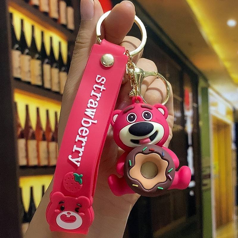 หมีหวานกับสตรอเบอร์รี่