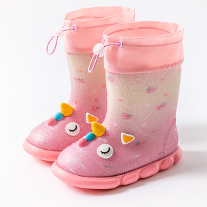 <span class=keywords><strong>Botas</strong></span> <span class=keywords><strong>de</strong></span> lluvia impermeables <span class=keywords><strong>de</strong></span> suela blanda <span class=keywords><strong>de</strong></span> unicornio <span class=keywords><strong>de</strong></span> dibujos animados para niños zapatos <span class=keywords><strong>de</strong></span> <span class=keywords><strong>agua</strong></span> al aire libre para niñas - Product Image 1
