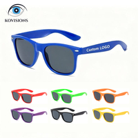 Lunettes de soleil personnalisées avec logo pour hommes et femmes, vente en gros, promotion classique, lunettes de créateur en plastique recyclé, mode, prix abordable, lunettes de soleil