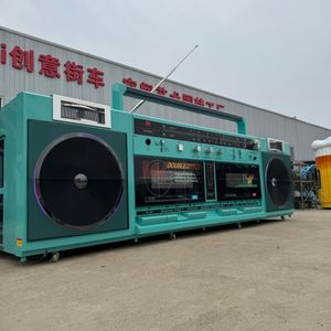 Remorque à café innovante en forme de casque - <span class=keywords><strong>Bar</strong></span> extérieur multifonctionnel pour boissons et petites collations, unité tractable pour le commerce de rue - Product Image 1