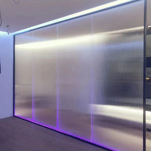 Le <span class=keywords><strong>polycarbonate</strong></span> cellulaire enduit UV de 4mm-16mm couvre le design industriel pour des hôpitaux d'hôtels - Product Image 6