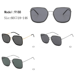 Oversized Square Sunglasses Polarized UV400 Metal Frame Gray Lenses Unisex Fashion <b>Eyewear</b> for Outdoor Daily Wear - Product Image 3