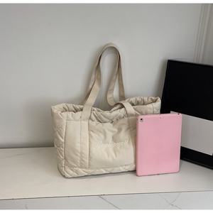 Bolso de Mano Personalizado con Logotipo Bordado para Mujer, Bolso de Hombro Acolchado de Algodón Estampado - Product Image 6