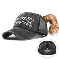 Casquette Trucker en Coton Lavé OEM avec Design Vieilli et Broderie de Slogan Personnalisé pour Grossistes, Usine BSCI, Faible MOQ, Prix Compétitif