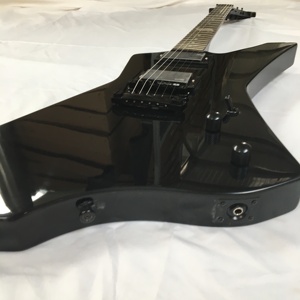 Guitarra Eléctrica <span class=keywords><strong>ESP</strong></span> Snakebyte, Caoba, Incrustaciones de Palisandro, 22 Trastes, Acabado Negro Brillante, Fondo de Arce, Pastilla HH, 6 Cuerdas, Envío Rápido - Product Image 3