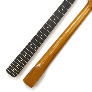 Mástil de guitarra ST de arce liso tostado con acabado nitro brillante de 22 trastes con diapasón de palisandro - Product Image 1