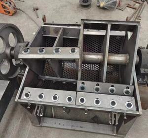 <span class=keywords><strong>YJC</strong></span> Usine Vente Directe Utilisé En Plastique Broyeur Broyeur Recycle PE ABS PC et PS avec Moteur Gear Core Composants - Product Image 5