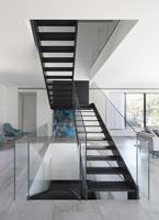 Escalier pliant distinctif en acier et bois, étanche, anti-corrosion, haute résistance, durable, longue durée de vie, écologique, simple, pour villa