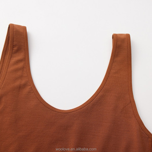 Comodità in Movimento: <span class=keywords><strong>Reggiseno</strong></span> Sportivo con <span class=keywords><strong>Spalline</strong></span> <span class=keywords><strong>Larghe</strong></span> Realizzato in Lana Merino Traspirante - Product Image 3