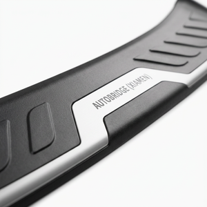 Protection de seuil de hayon arrière anti-rayures disponible <span class=keywords><strong>en</strong></span> OEM pour <span class=keywords><strong>Toyota</strong></span> Fortuner 2020-2022 - Product Image 3