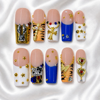 Ongles à presser de luxe, forme carrée, nude, blanc, motif rayé tigre français, faits à la main, 10 pièces, ongles carrés, motif cœur