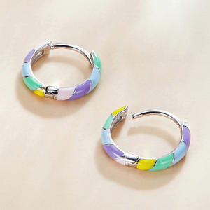 Orecchini a Cerchio Geometrici Colorati E2010 in Argento 925 con Cristalli e Strass, per Uso Quotidiano Femminile - Product Image 4