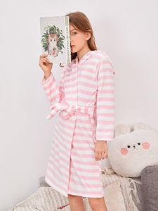 Maman et moi filles vêtements de nuit pyjamas rayé Spa <span class=keywords><strong>Peignoir</strong></span> de bain personnalisé polaire enfants filles Robes femmes - Product Image 3
