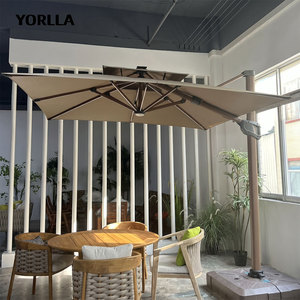 <span class=keywords><strong>Parasol</strong></span> cantilever en aluminium robuste avec <span class=keywords><strong>éclairage</strong></span> <span class=keywords><strong>LED</strong></span> solaire rotatif à 360° <span class=keywords><strong>pour</strong></span> terrasse - Product Image 3
