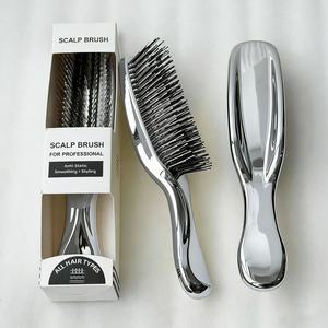 Coussin de massage pour la tête et le cuir chevelu, brosse en nylon avec design or rose pour démêler et nettoyer les cheveux - Product Image 4