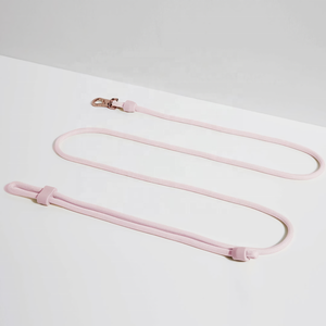 Ad alta resistenza rosa setosa vivavoce corda per cani poliestere e cotone Mix <span class=keywords><strong>Silicone</strong></span> personalizzato raccordo mani libere guinzaglio cane con lega di zinco - Product Image 2