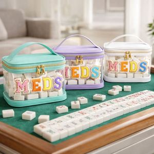 Bolsa de Almacenamiento de Mahjong Transparente de PVC con Letras Bordadas, Gran Capacidad, Portátil, Impermeable, con Cierre - Product Image 1