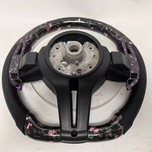<span class=keywords><strong>Volante</strong></span> de fibra de carbono forjado rosa para <span class=keywords><strong>BMW</strong></span> F10 F30 F80 E60 E90 E92 F01 F11 F20 F22 F31 E70 E71 F15 F16 M5 M3 M4 F82 - Product Image 6