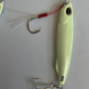 Esca per pesci in piombo con piastra di ferro luminosa progettata per il pesce spada Luya esca di metallo a doppio scopo - Product Image 3