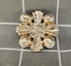 Broches de Perlas al por Mayor, Oferta Especial, Broche Retro de Lujo para Mujer, Broche de Aleación con Pedrería, Broches Cruzados - Product Image 6