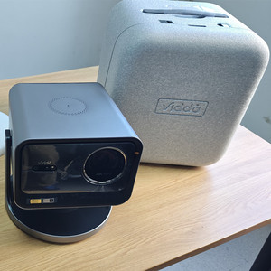 2026ใหม่ Hisense โปรเจคเตอร์ vidda C3 ULTRA 4K UHD สามเลเซอร์3200civa WiFi 7 HDMI 2.1 - Product Image 3