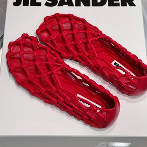 Sandalias planas de rejilla tejida rojas para mujer, zapatos de playa informales, minimalistas y transpirables - Product Image 3