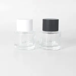 50ml Luxury Clear Glass Perfume Bottles Empty Refillable Travel Spray Bottle Customizable Essential Oil Container