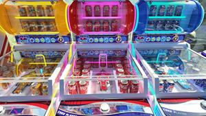 Máquina <span class=keywords><strong>de</strong></span> Bebidas Cole Player Grande para 3 Jugadores, Equipo <span class=keywords><strong>de</strong></span> Entretenimiento Comercial para Interiores, <span class=keywords><strong>Juego</strong></span> <span class=keywords><strong>de</strong></span> Premios Arcade que Funciona con Monedas - Product Image 4