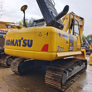 Excavatrice sur chenilles hydraulique Komatsu PC200-8 d'occasion en bon état avec moteur, pompe, engrenage, boîte de vitesses, PLC, roulement essentiels - Product Image 5