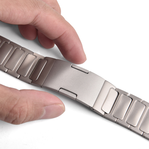 สายนาฬิกาไทเทเนียมแบบปรับได้ พร้อมตัวล็อคโลหะไทเทเนียม - Product Image 2