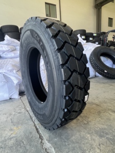 Neumáticos Nuevos al por Mayor LCH T-REX para Camión, Patrón de Tracción 12.00R24 11R22.5 12R22.5 295/80R22.5, Todas las Posiciones de Rueda, Radiales TBR para Camión Pesado - Product Image 1
