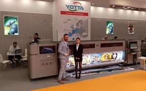 Cho yotta kỹ thuật số UV máy in phun Độ phân giải cao 3m 3.2m ngoài trời máy in vinyl Sticker <span class=keywords><strong>Banner</strong></span> plotter cuộn in ấn - Product Image 4