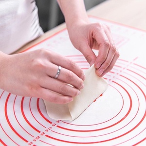 Grand <span class=keywords><strong>tapis</strong></span> de table antidérapant en silicone pour pétrir la farine et travailler la pâtisserie - Product Image 3