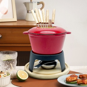 Casserole en fonte émaillée robuste - Distribution uniforme de la chaleur, résistante aux éclats, service de table au fourneau, capacité de 4,2 L - Product Image 4