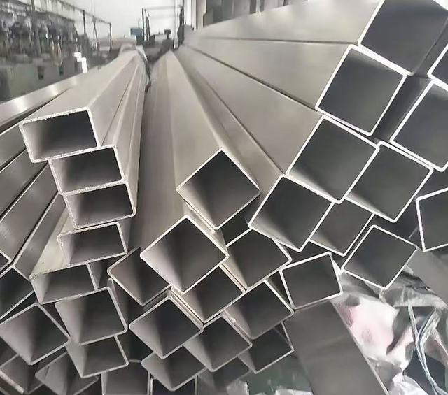 Galvanized square Tube 40x40 Hollow Section Steel Tubes Black Galvanized square Pipe for Construction
