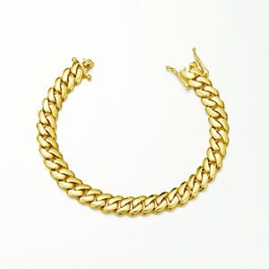 Pulsera de Eslabones Cubanos Planos Laminados de Acero Inoxidable Chapado en <span class=keywords><strong>Oro</strong></span> de <span class=keywords><strong>14K</strong></span> con Recubrimiento PVD de Alta Calidad de 8-20 mm para Joyería Hip Hop Masculina - Product Image 4