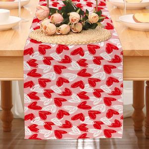 Chemin de table en lin en forme de cœur pour la Saint-Valentin, décoration saisonnière pour mariage, anniversaire, cuisine et salle à manger - Product Image 4