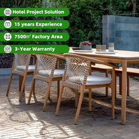 Tables et chaises de jardin en teck pour hôtels, resorts, restaurants, villas, terrasses, avec chaises de salle à manger en corde tressée, résistantes à l'eau